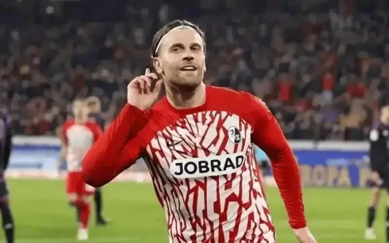 【枰球论足】在德国自我增值,开拓市场.