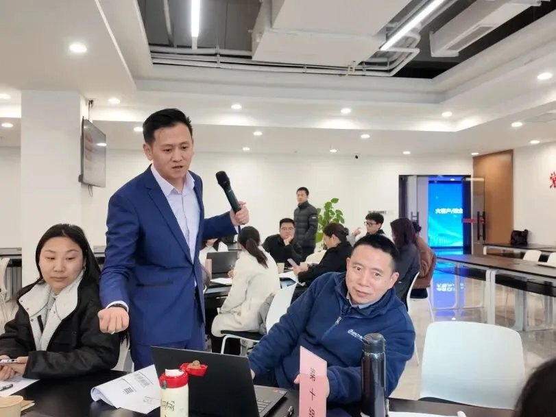 绵人协公开课《政企大客户人际关系与营销艺术》圆满结束!