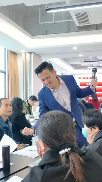 绵人协公开课《政企大客户人际关系与营销艺术》圆满结束!