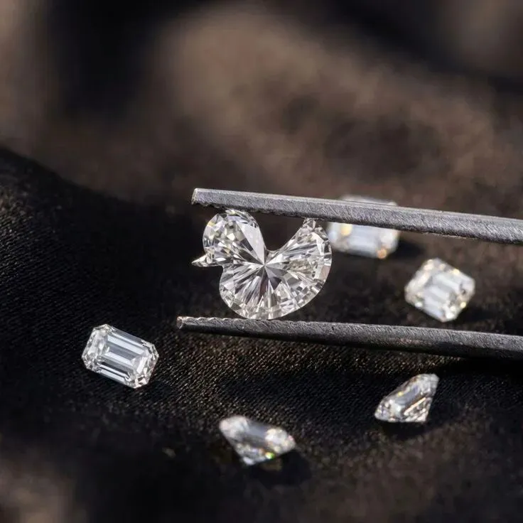 行业前沿 | 培育钻石营销趋势:FTC指引逐步明确行业规范