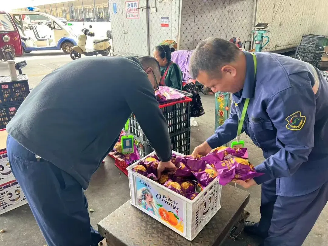 放心市场 | 海口市菜篮子江楠市场开展计量器具及果品质量专项检查