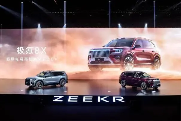 极氪8X,“热”了浦江,“火”了市场