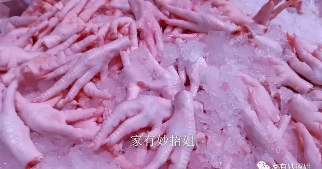 1只鸡才2个鸡爪,为何市场上的鸡爪低价销售还不断货?看完才知道