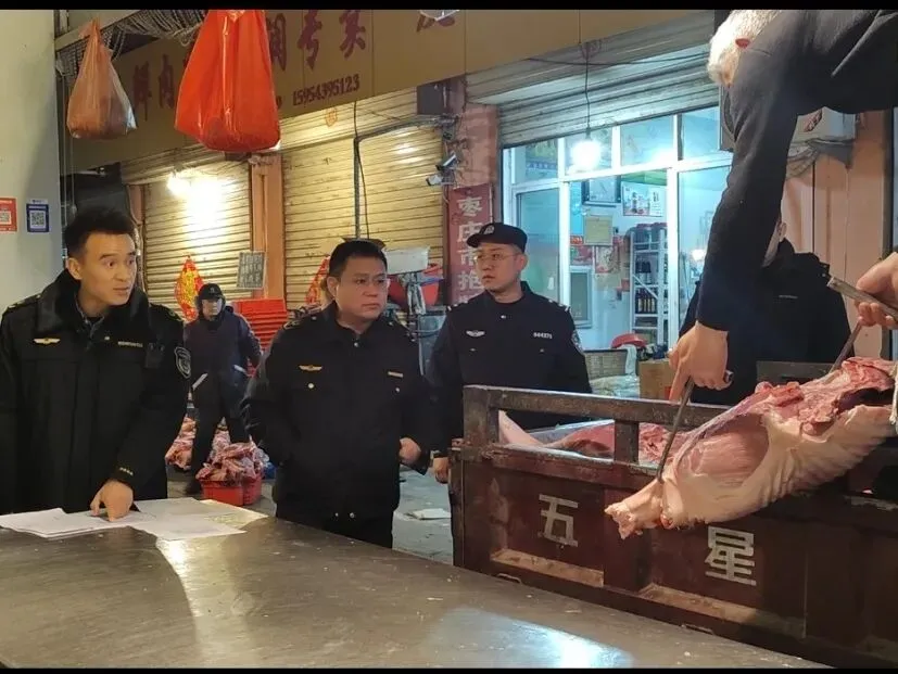 凌晨出击!山东开展肉类批发市场、生猪屠宰企业大检查“3·14零点行动”