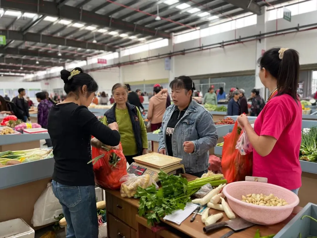 当阳这里新增一家农贸市场!走,买菜去~