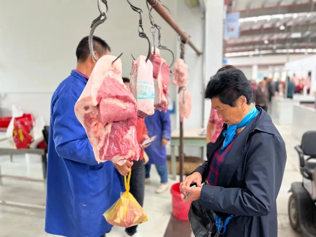 当阳这里新增一家农贸市场!走,买菜去~