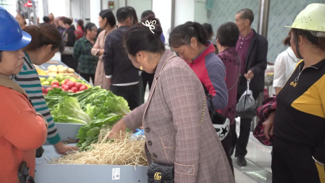 当阳这里新增一家农贸市场!走,买菜去~