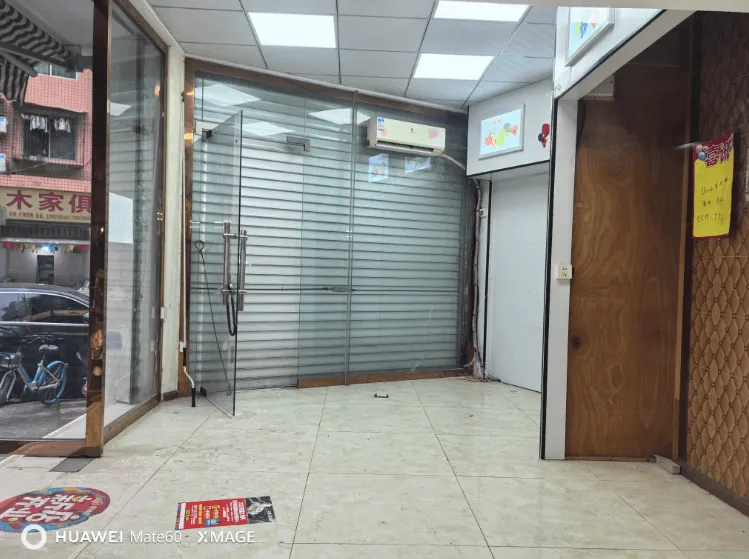 小广场古渡街木材市场十字路口| 空门面出租