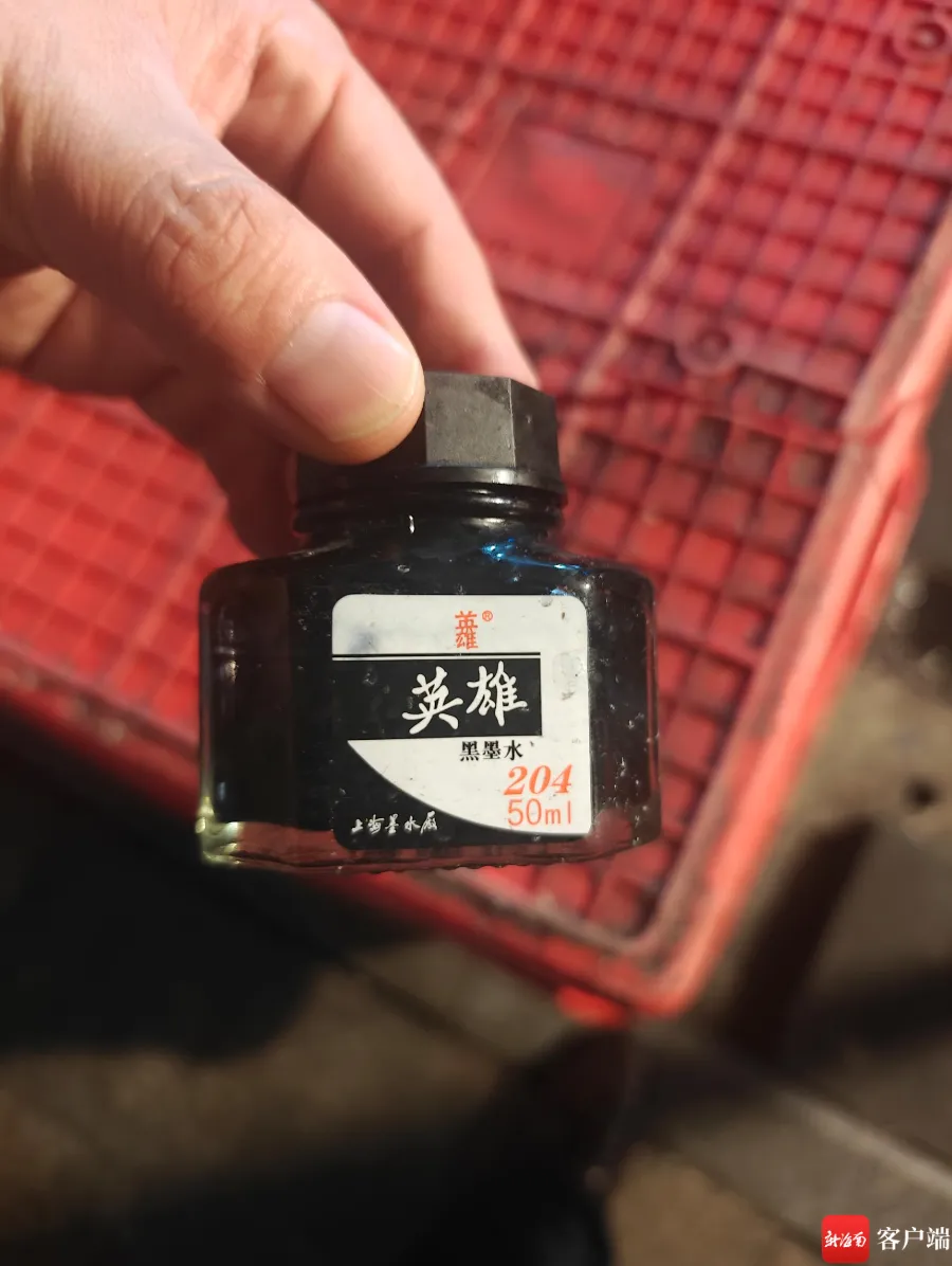 海口市场出现“染色羊肉”!暗访直击“黑山羊”喷涂全过程