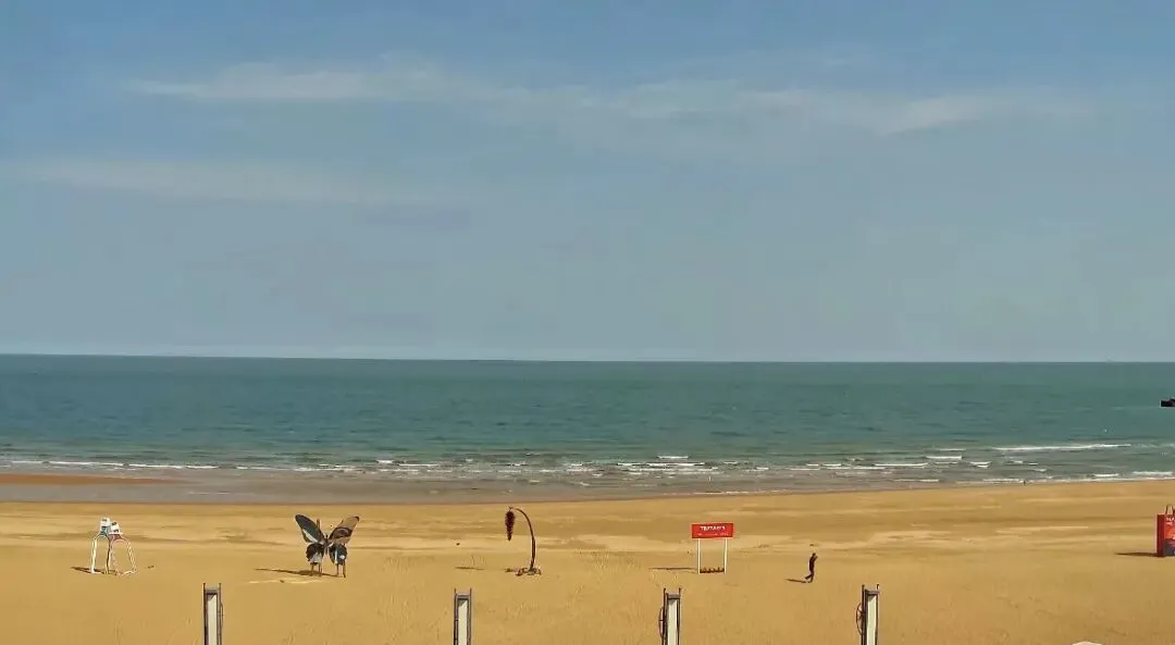 市场震荡背后的五大信号:从地缘博弈到AI算力新变局