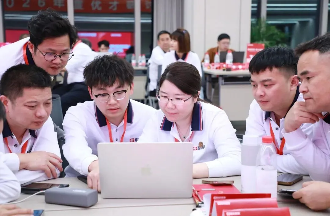 星讯| 鹭岛研讨“营销破局”,互学共进“聚力向新”——星艺装饰全国优才研讨·2026