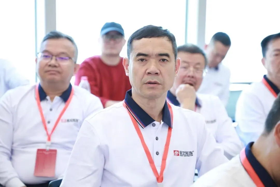 星讯| 鹭岛研讨“营销破局”,互学共进“聚力向新”——星艺装饰全国优才研讨·2026