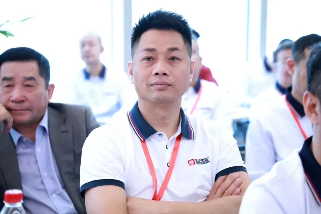 星讯| 鹭岛研讨“营销破局”,互学共进“聚力向新”——星艺装饰全国优才研讨·2026