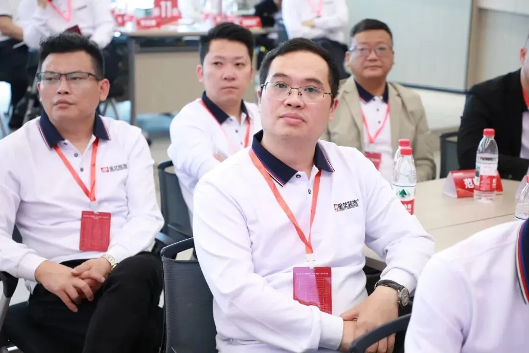 星讯| 鹭岛研讨“营销破局”,互学共进“聚力向新”——星艺装饰全国优才研讨·2026