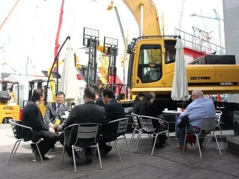 抢占9万亿美元市场黄金机遇!2026迪拜五大行业展BIG5 Global,中企出海中东的核心跳板