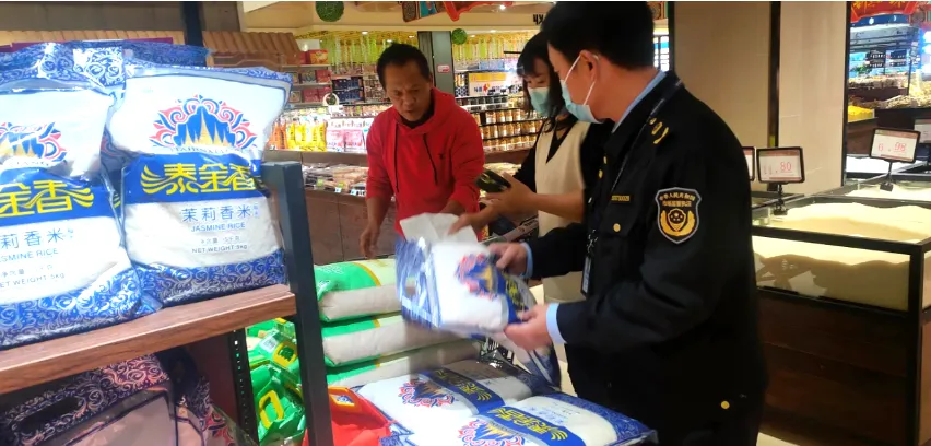 江城县市场监管局开展“两节”两会食品安全专项抽检工作