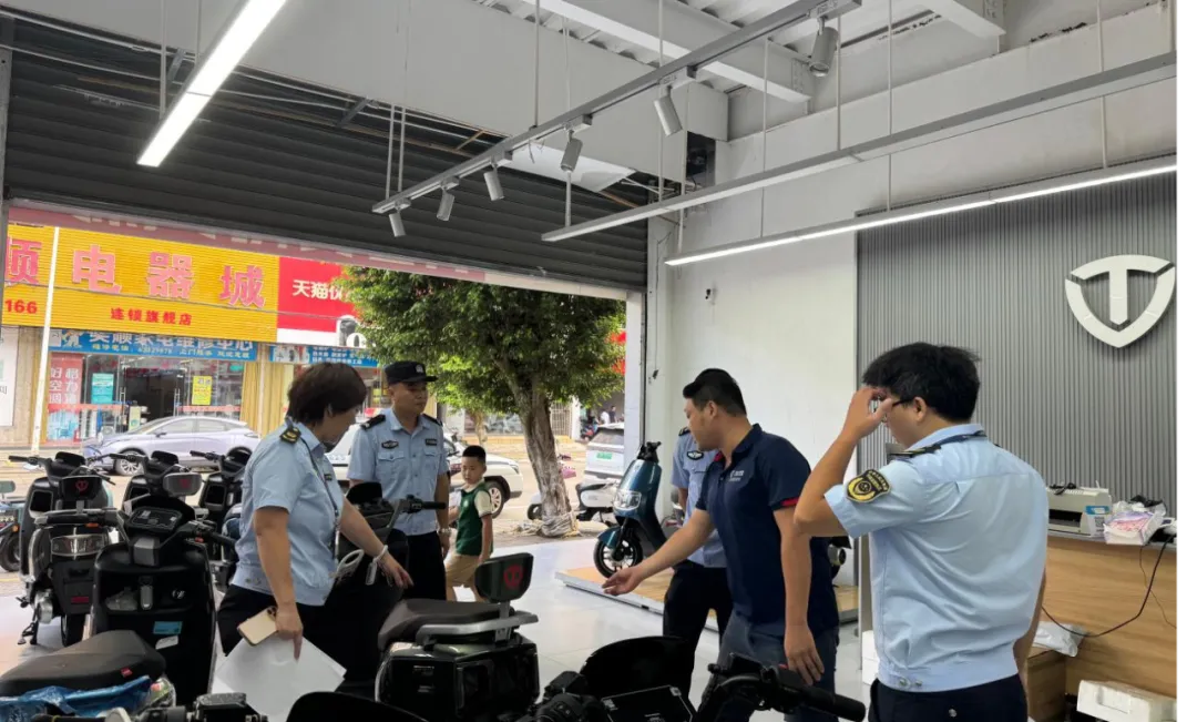 移交食品案件线索6条 文昌市市场监管局重拳整治“3·15”曝光相关问题