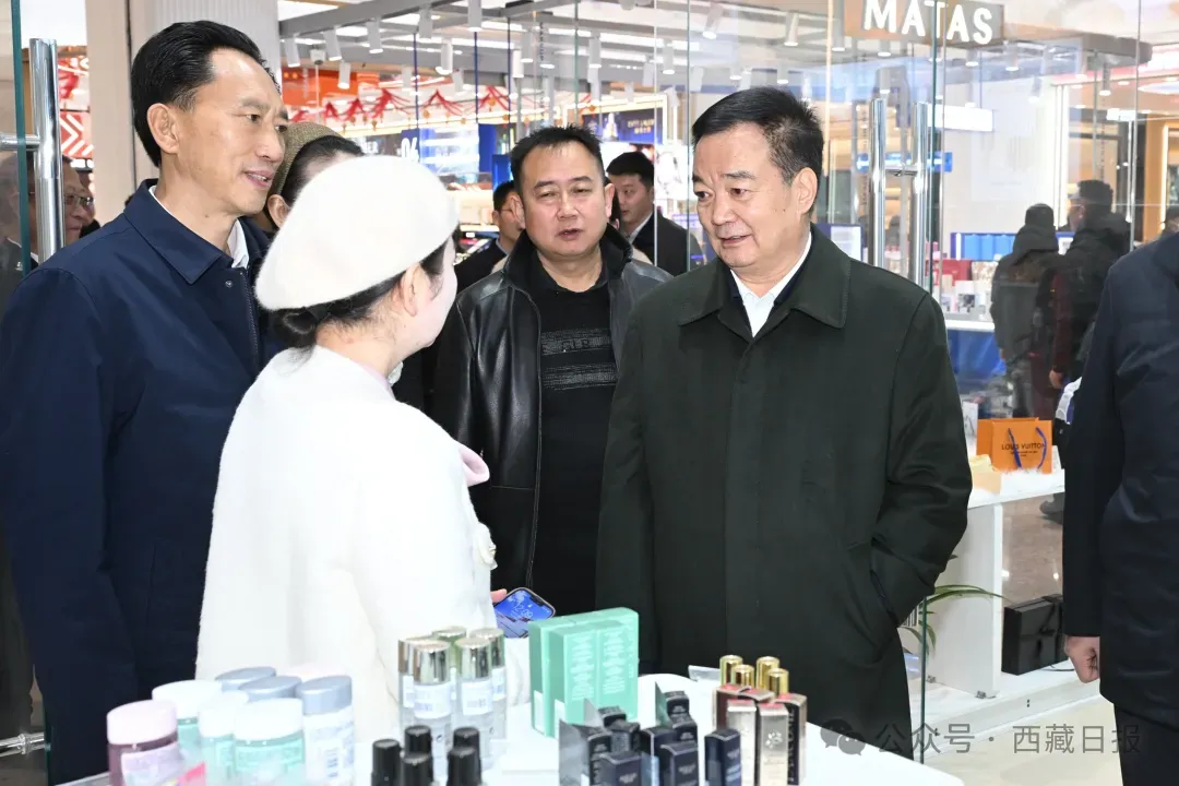 王君正检查指导节前市场保供稳价和安全生产工作