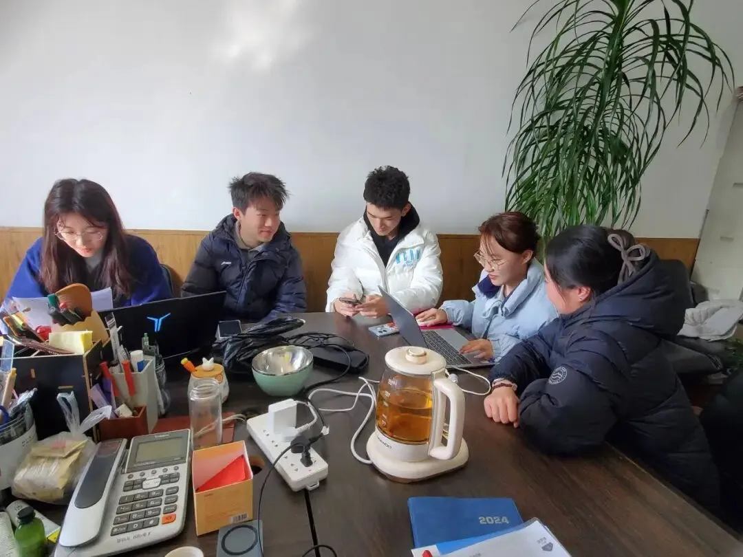 【威职经贸学院】喜报!营销专业师生晋级全国商业精英挑战赛总决赛