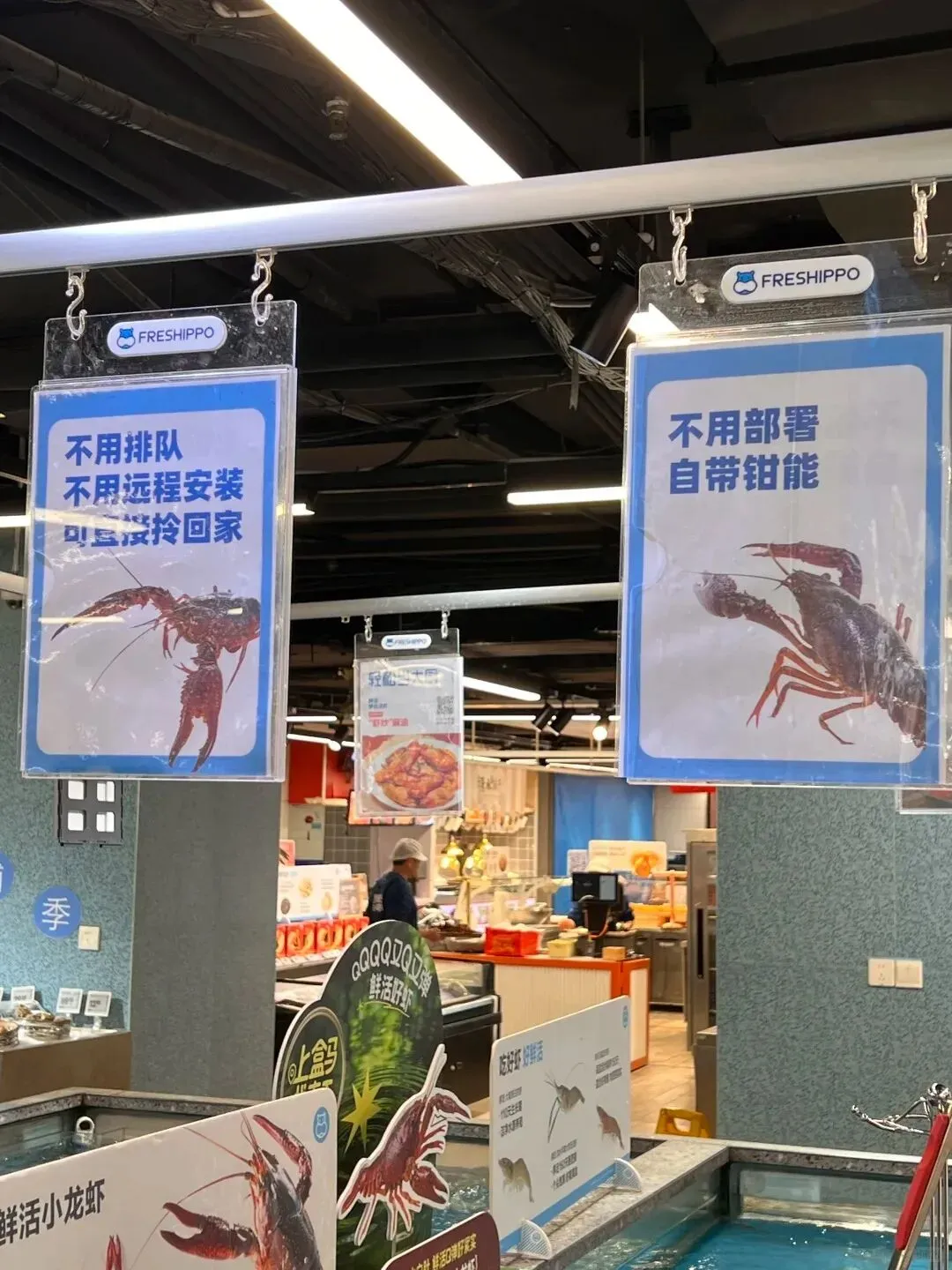 品牌营销动向(一)「辛芷蕾成为雅诗兰黛全球彩妆代言人」