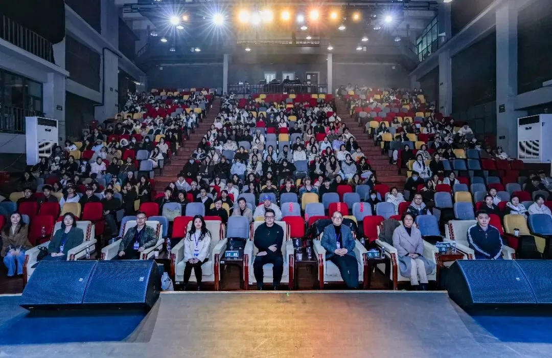 第18届大广赛营销创客单元校园创意巡讲落地天津传媒学院!