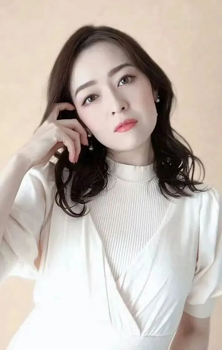 从芭蕾舞者到“炎上”女王:藤环奈的争议营销与她的聪明活法