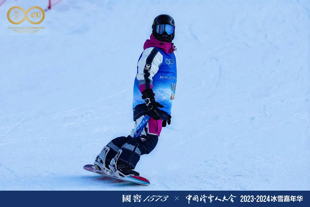 国窖1573的这波体育营销,也“超技炫”