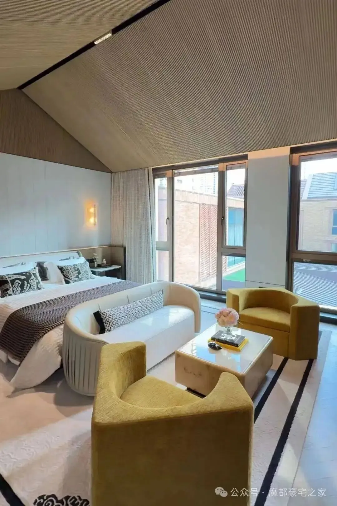 越秀外滩樾售楼处_越秀外滩樾(营销中心)官方网站_售楼处地址_越秀外滩樾售楼处电话_价格曝光_最新房源情况_户型_24小时咨询热线