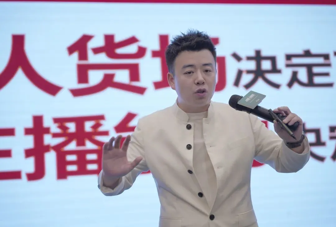 AI获客,全域赋能!小A智创精英赋能会圆满落幕,两天一晚重塑增长新思维