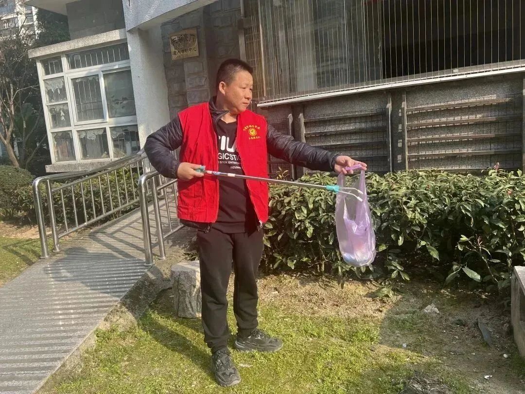 争优争先争效 | 宁德市市场监管局多形式开展学雷锋志愿服务活动