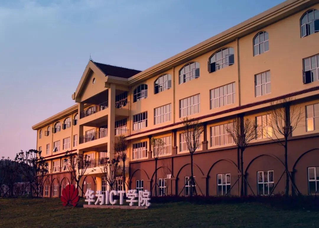 专业介绍|《计算机网络技术》学网络搭建与运维,筑数字时代坚实底座