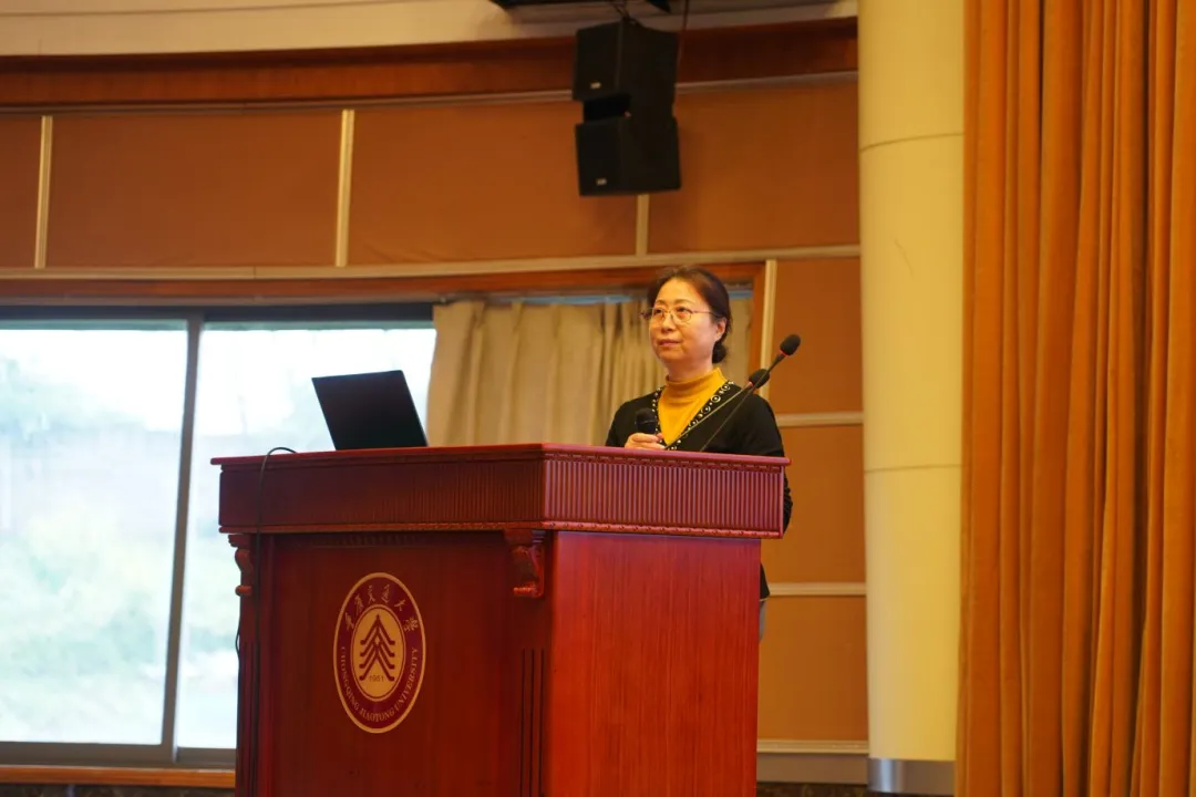 两江潮涌,创意新生——第18届大广赛营销创客单元名家名师巡讲燃动重庆交通大学