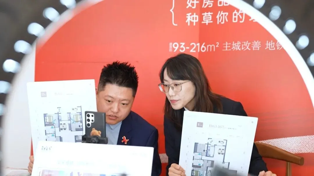 新时代·哈铁榜样 | 施中淼:勇闯市场的营销先锋