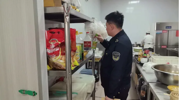 【就“食”论“市”】托克托县市场监督管理局护航开河民俗文化周 筑牢食品安全“防护网”