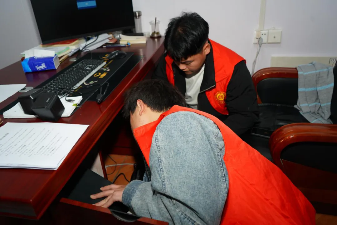 弘扬志愿精神,普及电脑知识——数字智能学院开展特色外出实践活动