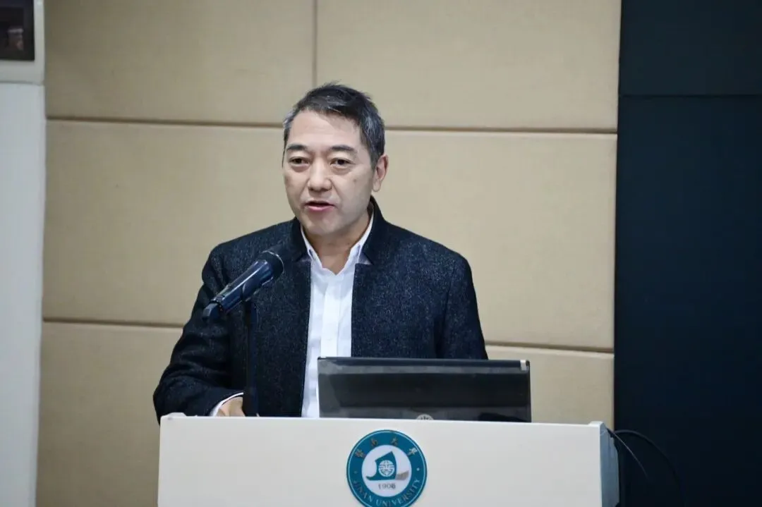 《中国广告年鉴》及《中国营销传播高质量发展报告》编辑出版研讨会在广州顺利召开