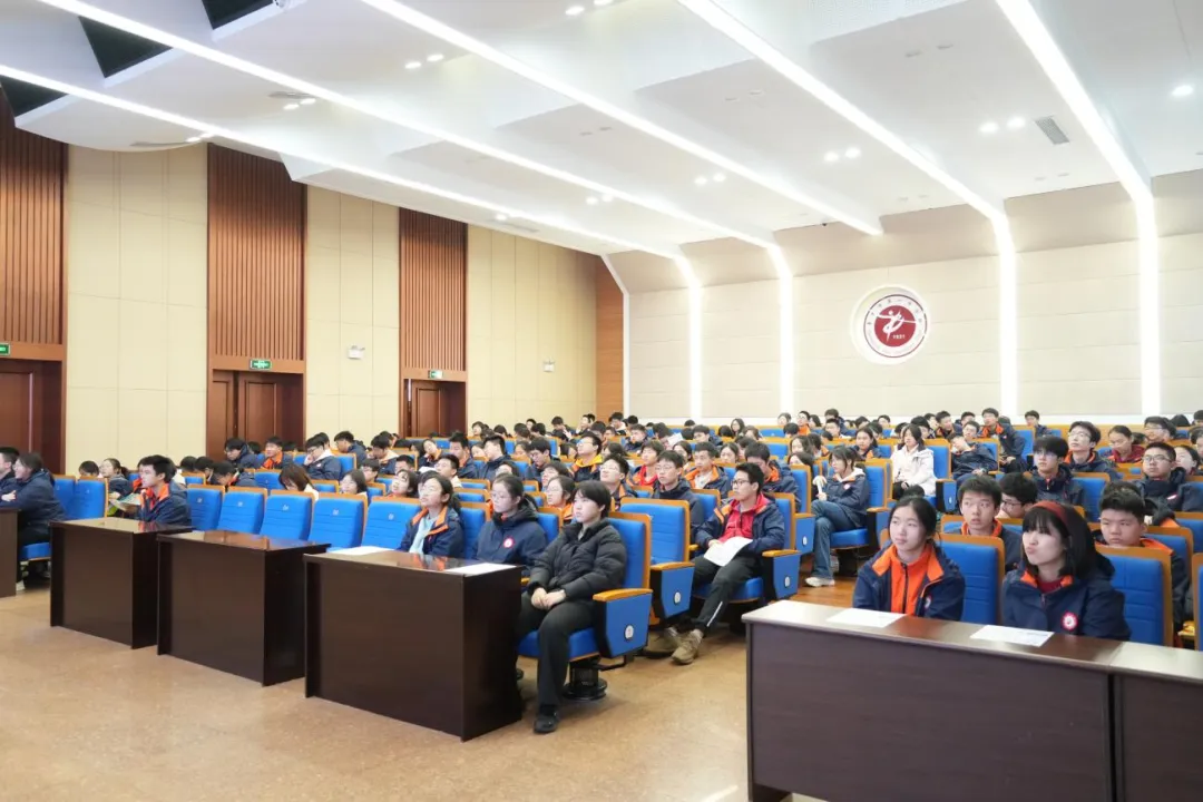 招生快讯 | 计算机科学与技术学院赴重庆开展招生宣讲暨哈军工精神传承活动