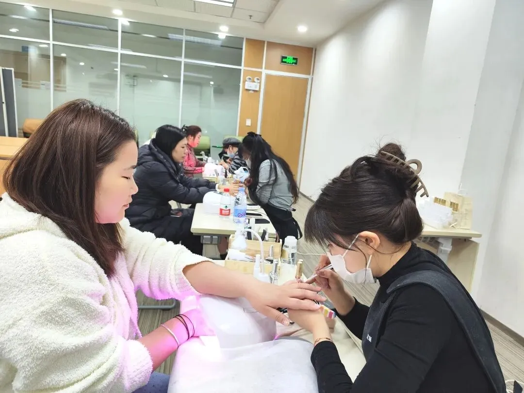 中国移动在线营销服务广东(东莞)分中心员工招聘!