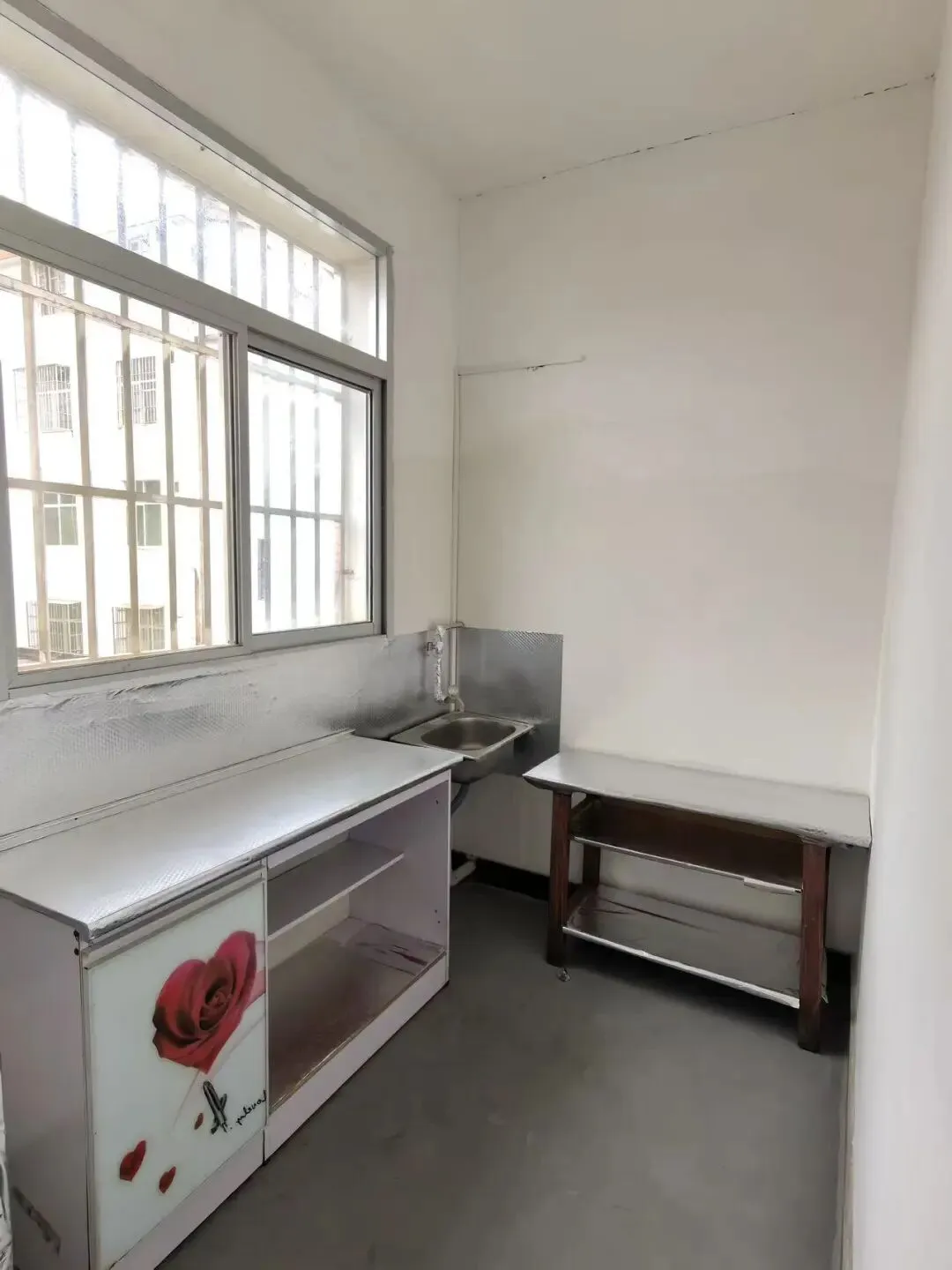 跳蚤市场【车库出租、滴滴招司机、古筝出售、招人、求购、代练,出售,转让,出租】