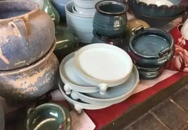 逛了古玩市场,没捡到漏,却因为这些奇葩古董,笑出了内伤