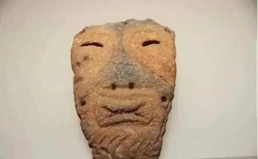 逛了古玩市场,没捡到漏,却因为这些奇葩古董,笑出了内伤