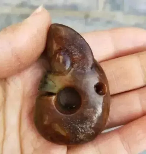 逛了古玩市场,没捡到漏,却因为这些奇葩古董,笑出了内伤