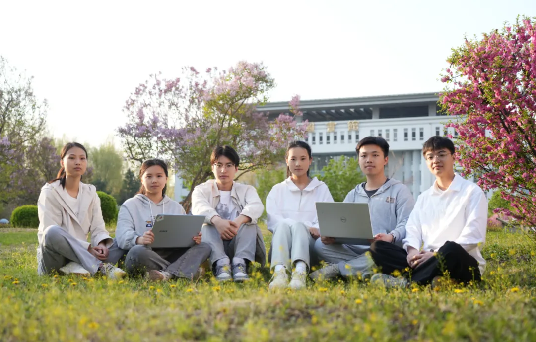 专业解读 | 计算机科学与技术:高薪专业!毕业入职华为、京东、腾讯等头部企业