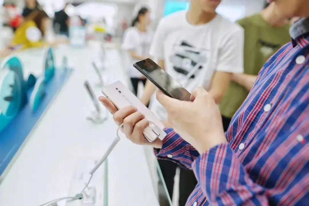 手机市场寒冬,但行业还没完