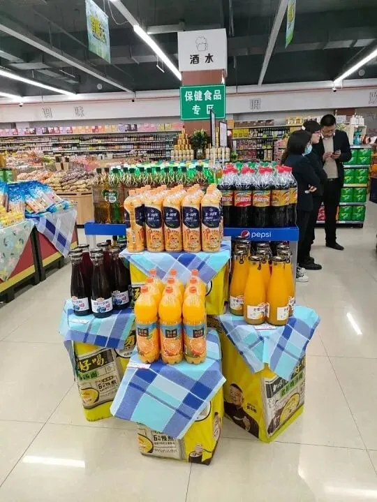 【营销指南】春季酒饮销售爆单攻略!5大爆款清单+3大营销心机,超市这样摆货让销量翻倍,抓住春游经济红利