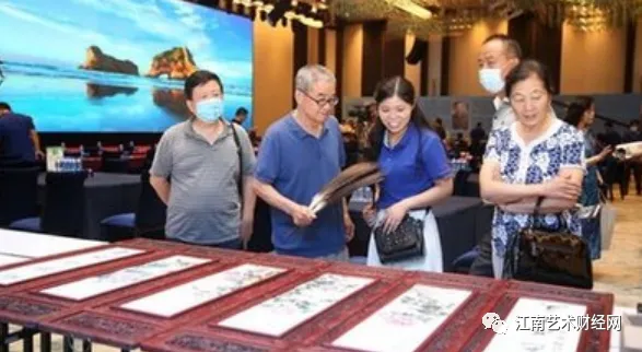 艺术品市场的政策底已现:2026是最后的上车窗口?