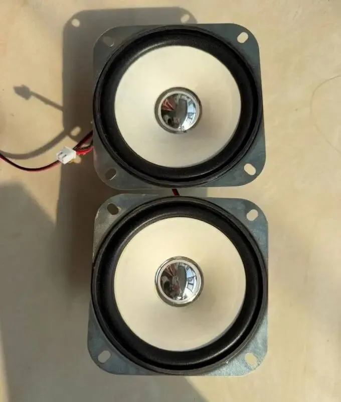 【二手市场】显示屏/空调/沙发/吧台/不锈钢餐车架/加油机/喇叭/颗粒燃烧炉…