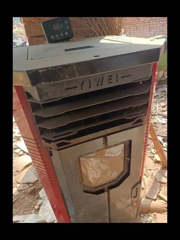 【二手市场】显示屏/空调/沙发/吧台/不锈钢餐车架/加油机/喇叭/颗粒燃烧炉…