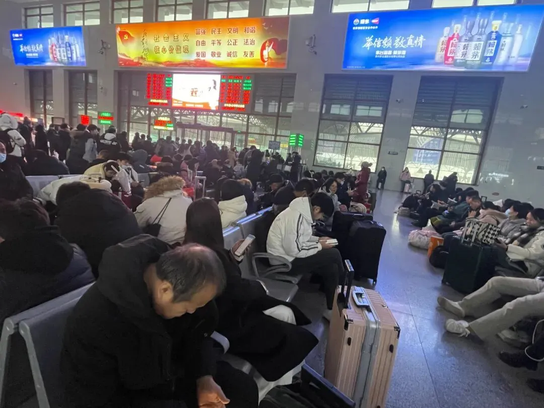 户外广告精准破局:户外广告助品牌抢占营销C位