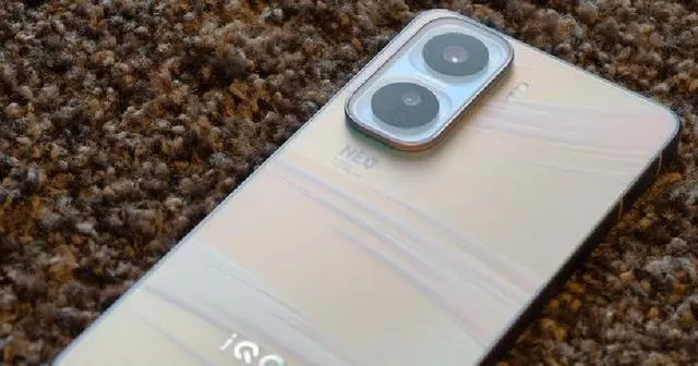 中国手机市场份额排名出炉:vivo 霸榜,荣耀跌出前五!!